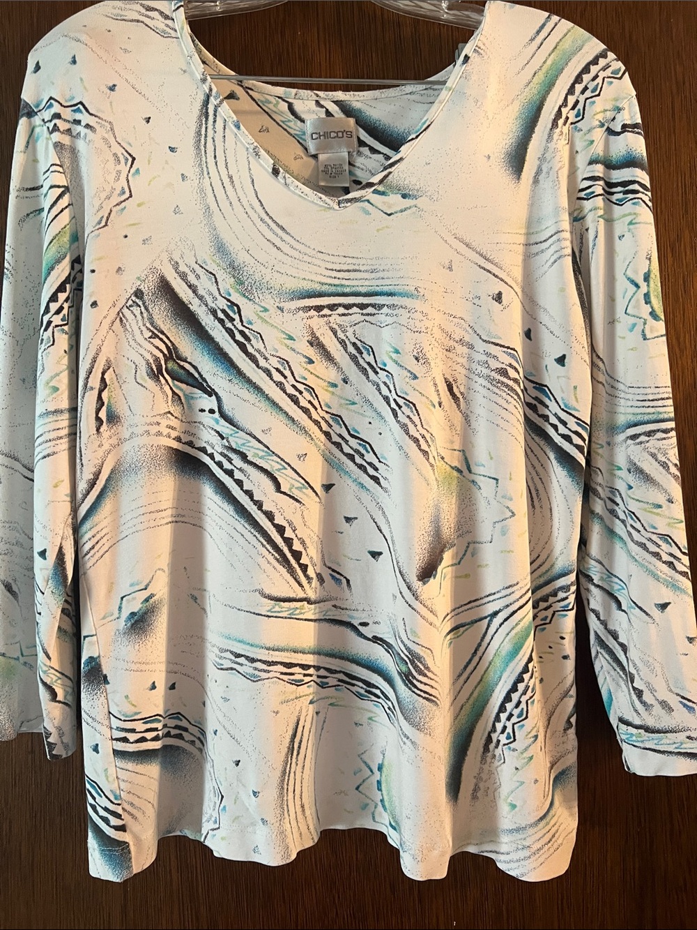 Chico's White V-Neck Long Sleeve Top with Aqua and Black Abstract Swirl